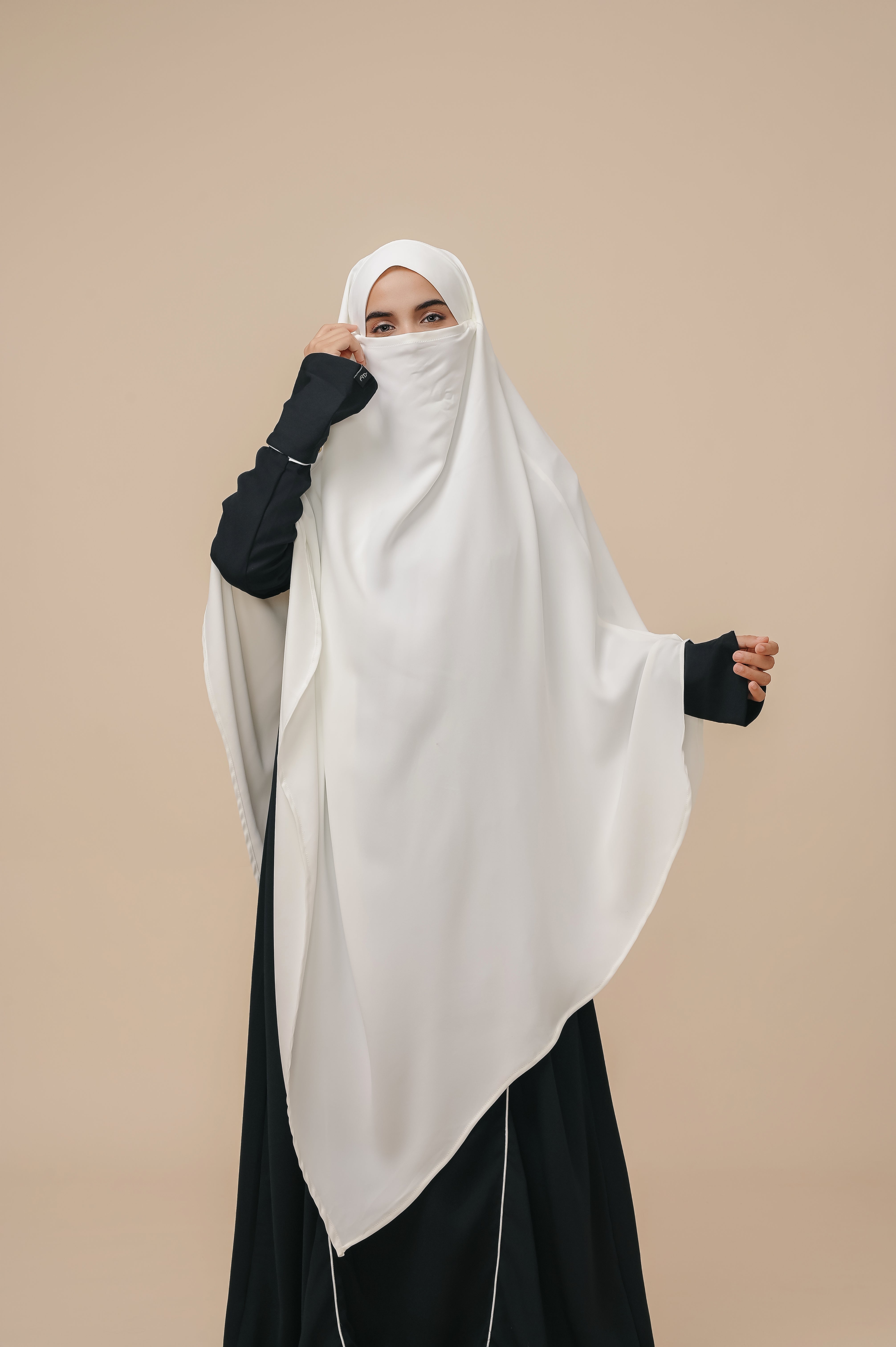 Gerai Hawa - Alula Abaya Syar’i Haji & Umroh Daily, Polos, Gamis Busui & Wudhu Friendly Bahan Milwaukee Premium - Metamorfosa Collection